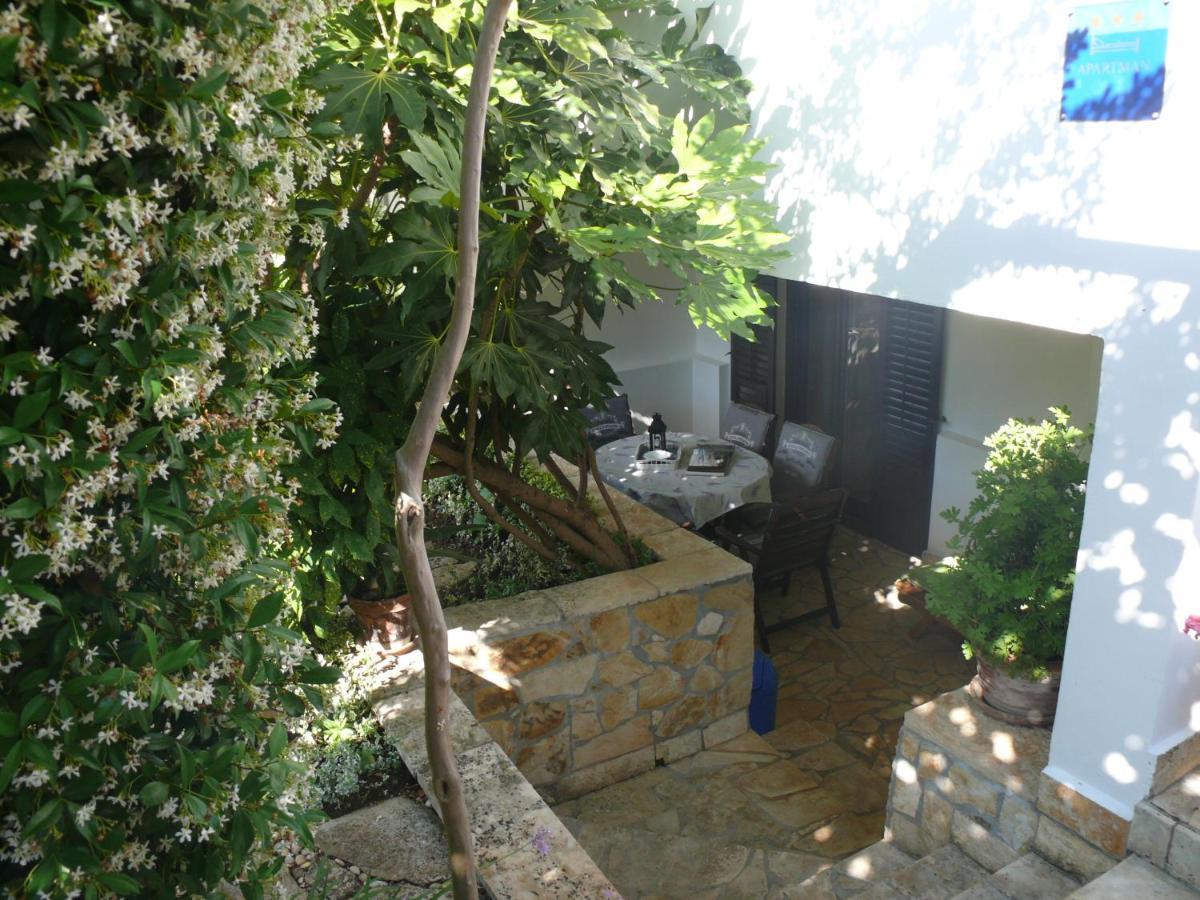 Apartment Marijana Porec Exterior photo
